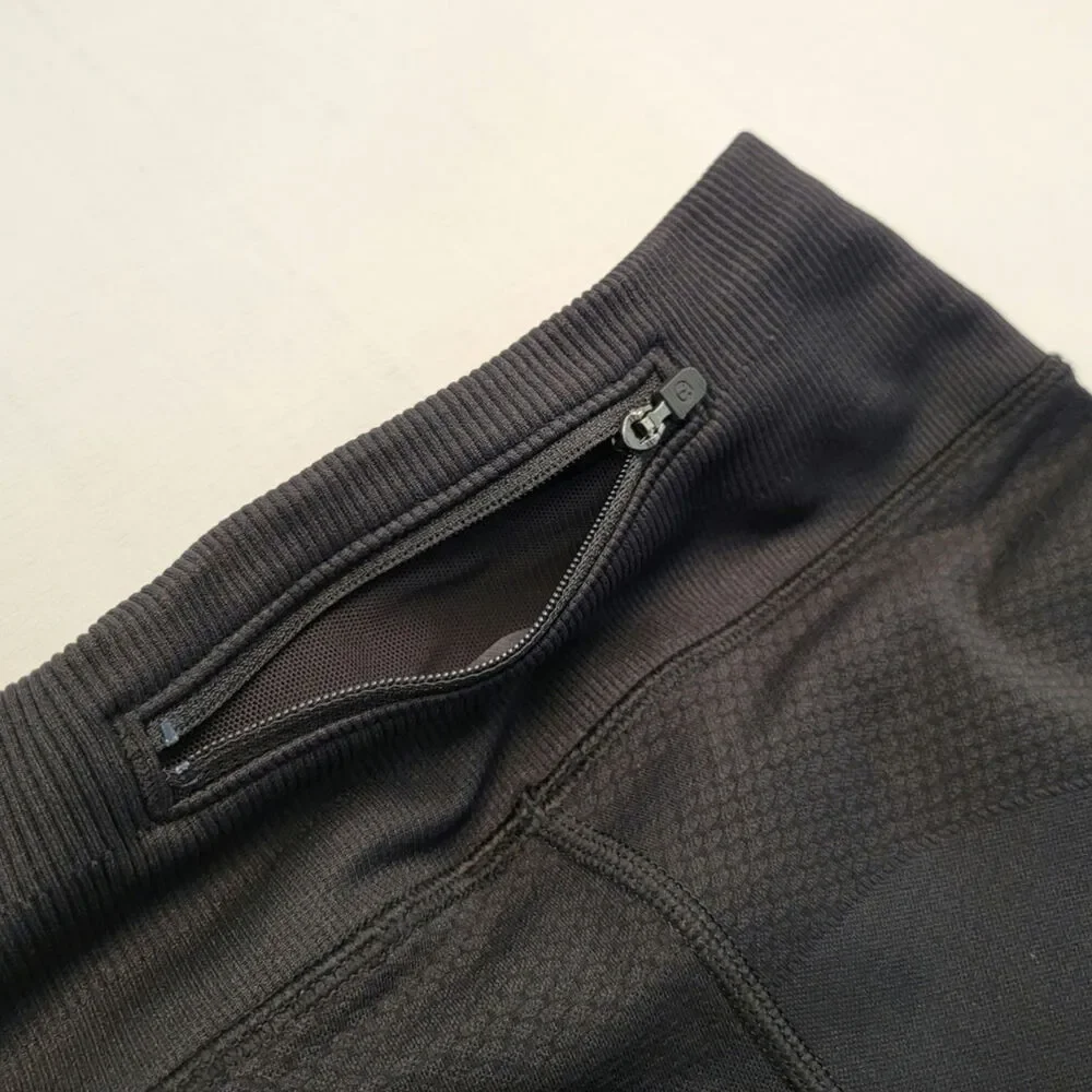 Lululemon Black Biker Shorts - Picture 3 of 5